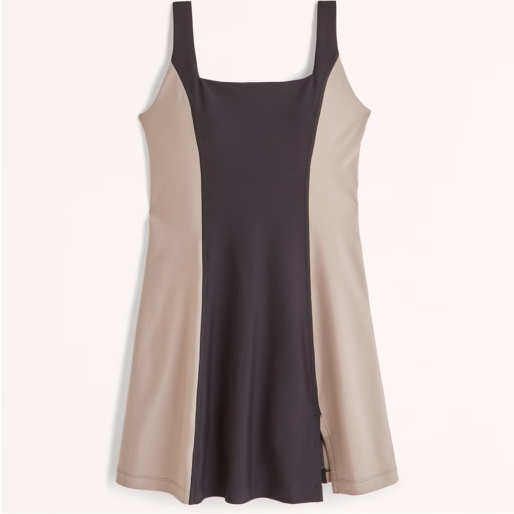 Abercrombie & Fitch sculptLUX workout dress